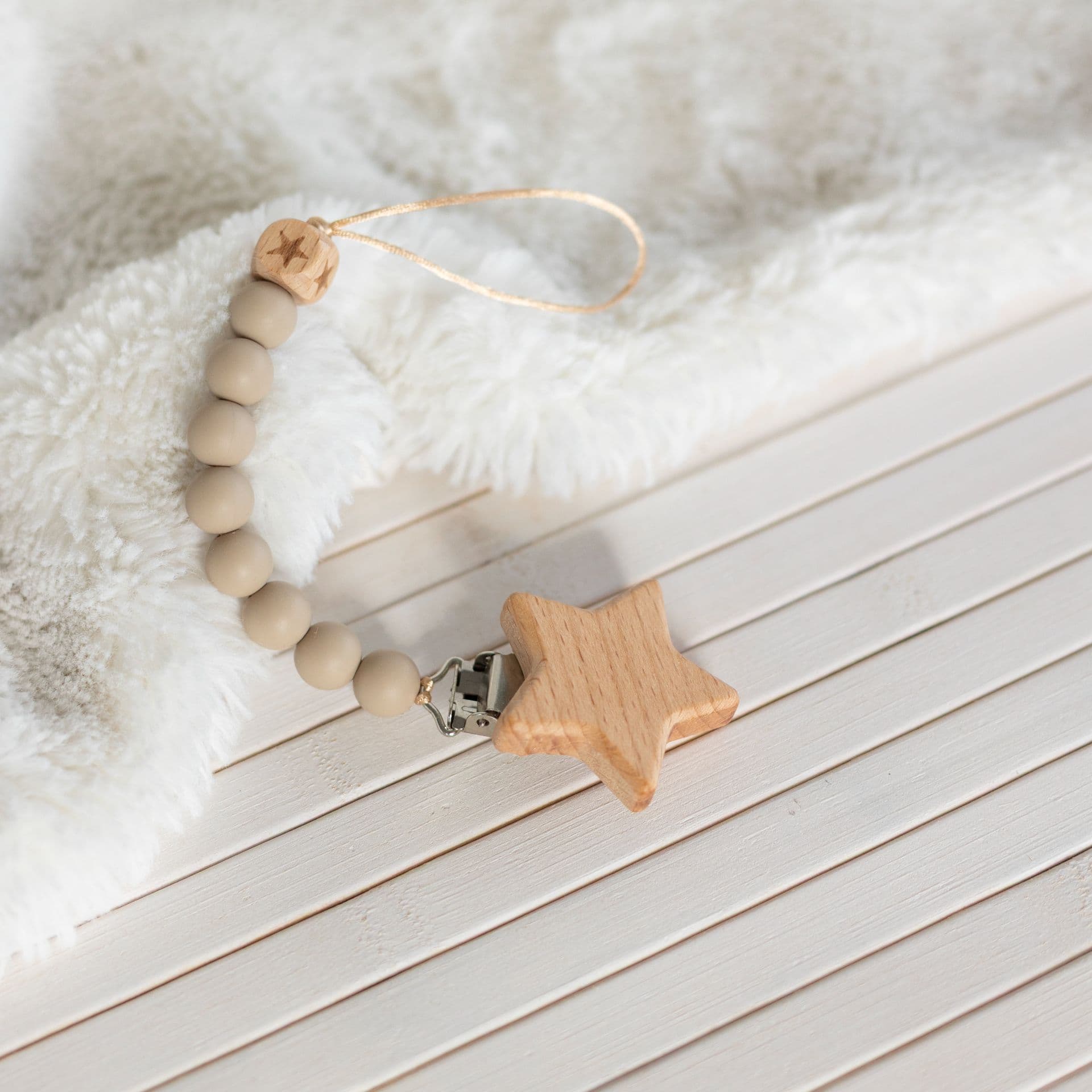 No-Drama Star Dummy Chain