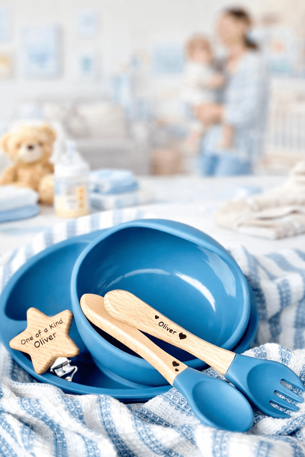 How to Capture Precious Baby Memories Using Everyday Essentials (Create Your Own Baby Gift Box Ideas)