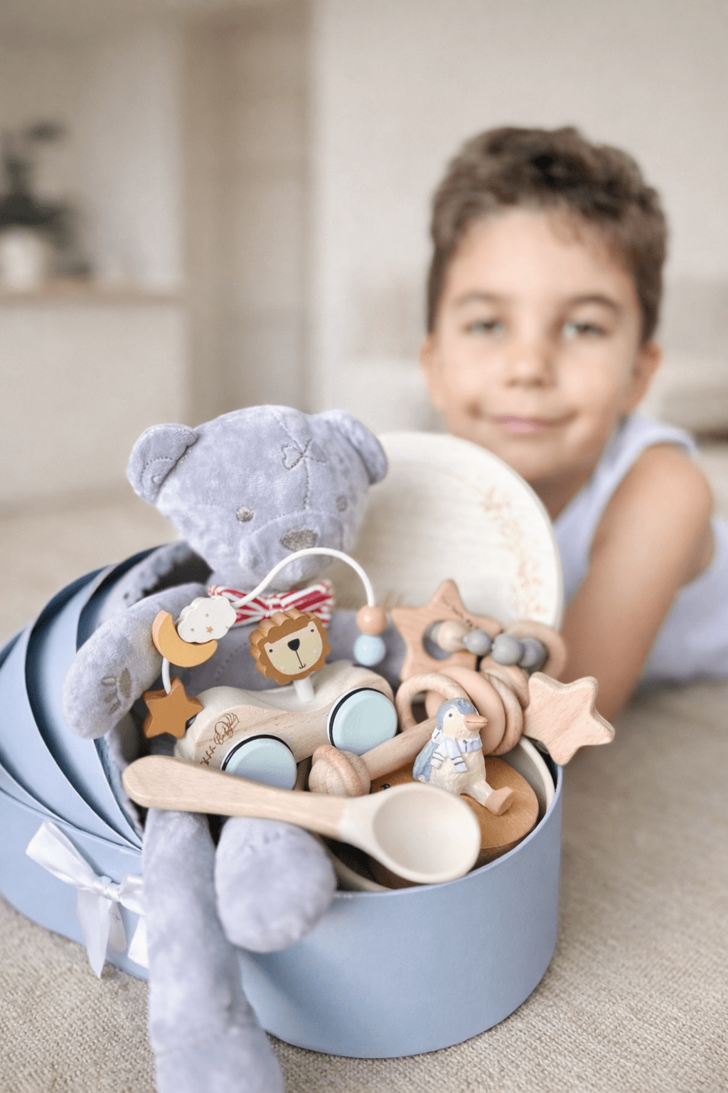 Create Your Own Baby Gift Box: The Ultimate Baby Shower Gift Idea by Ohhh Baby Gift