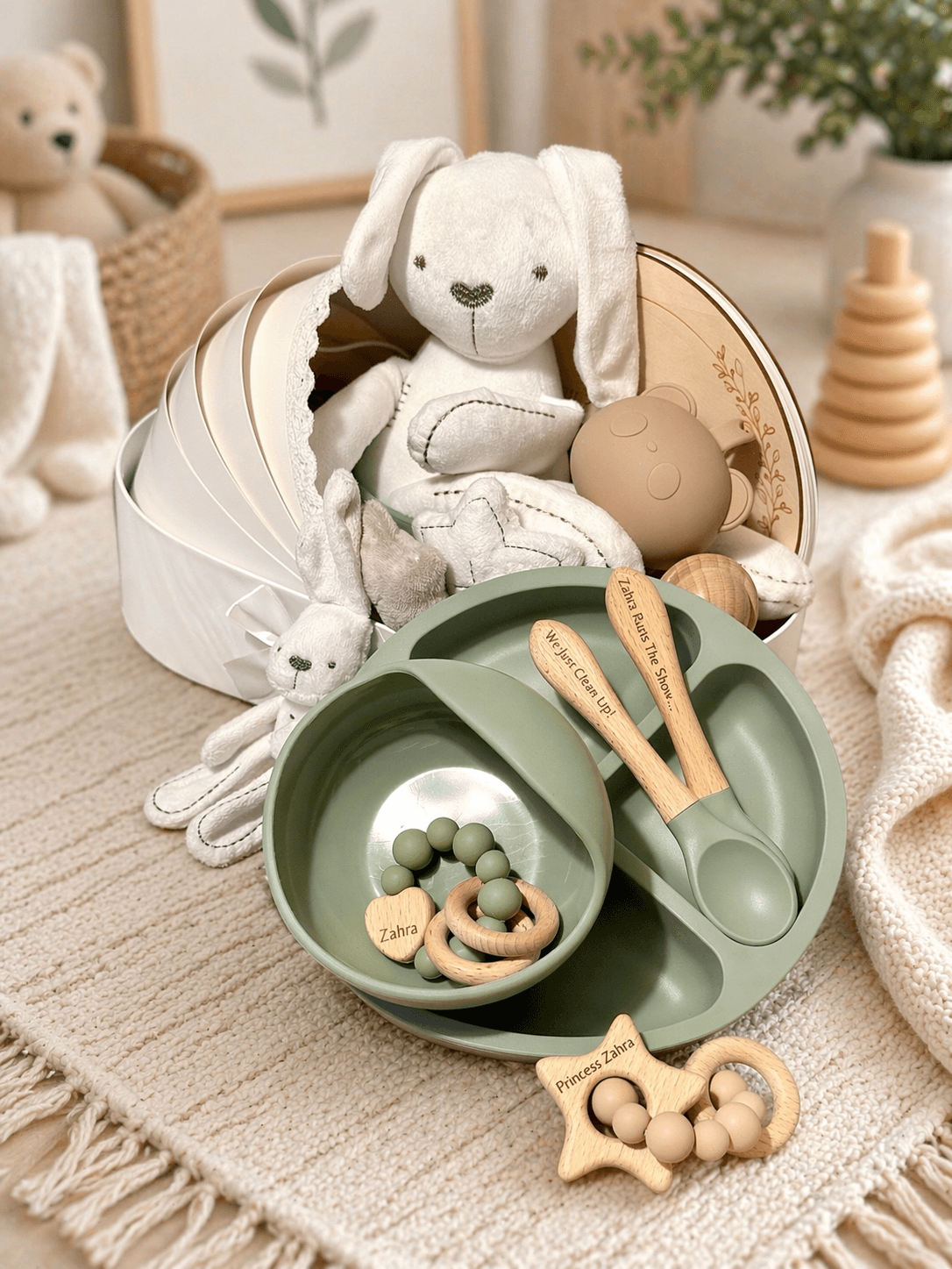 What Do New Parents Actually Need? Essential Baby Gift Box & Baby Hamper Ideas UK